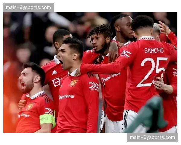 贝蒂斯双后腰改单后腰,机动性边中场弥补创造力缺口